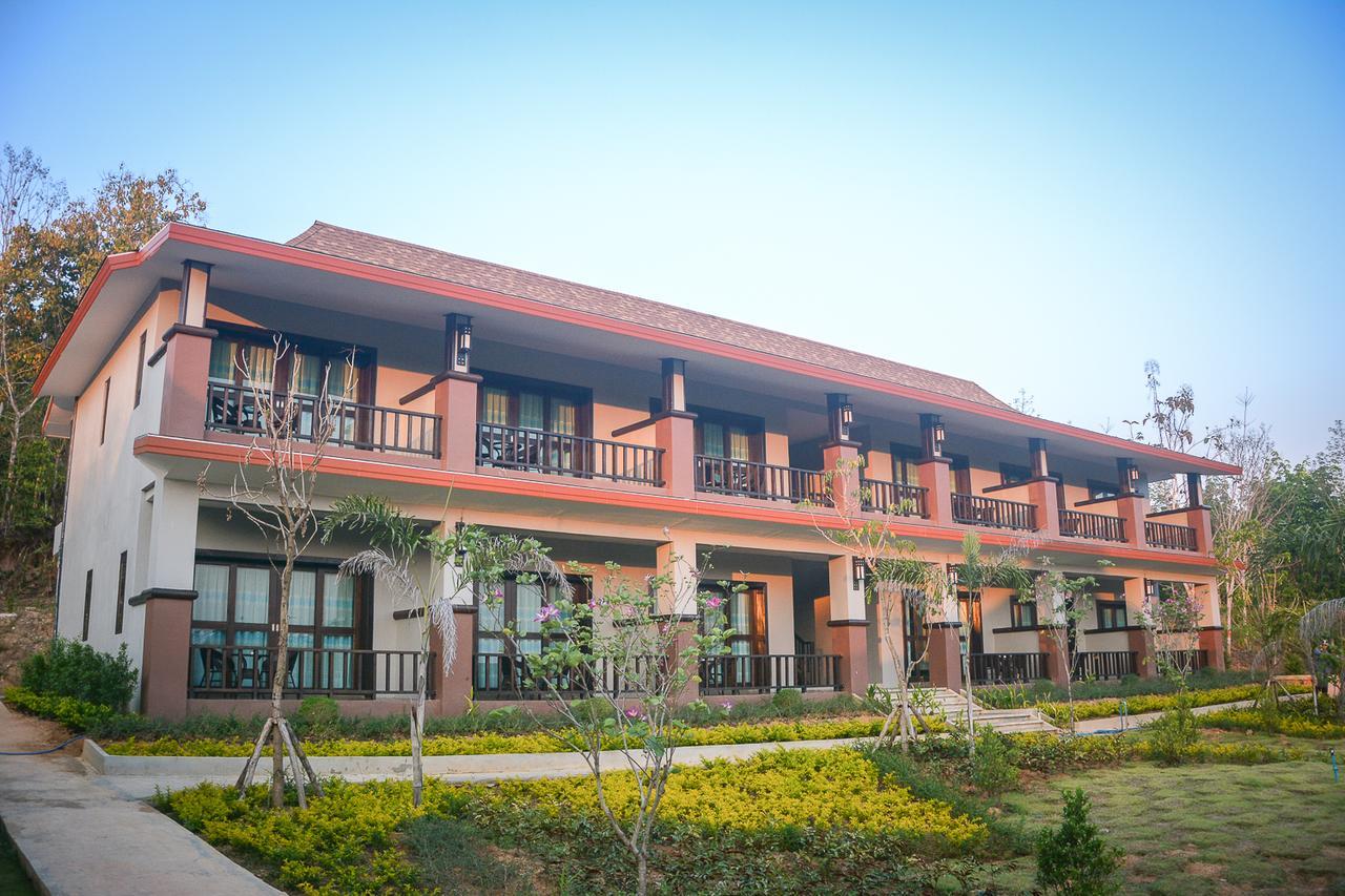 Phu Chom Mork Resort Sangkhla Buri Zimmer foto