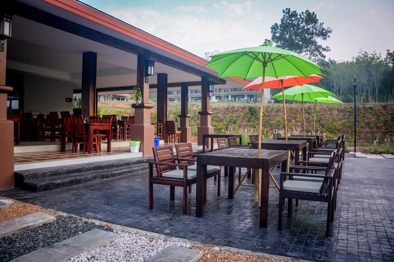 Phu Chom Mork Resort Sangkhla Buri Exterior foto