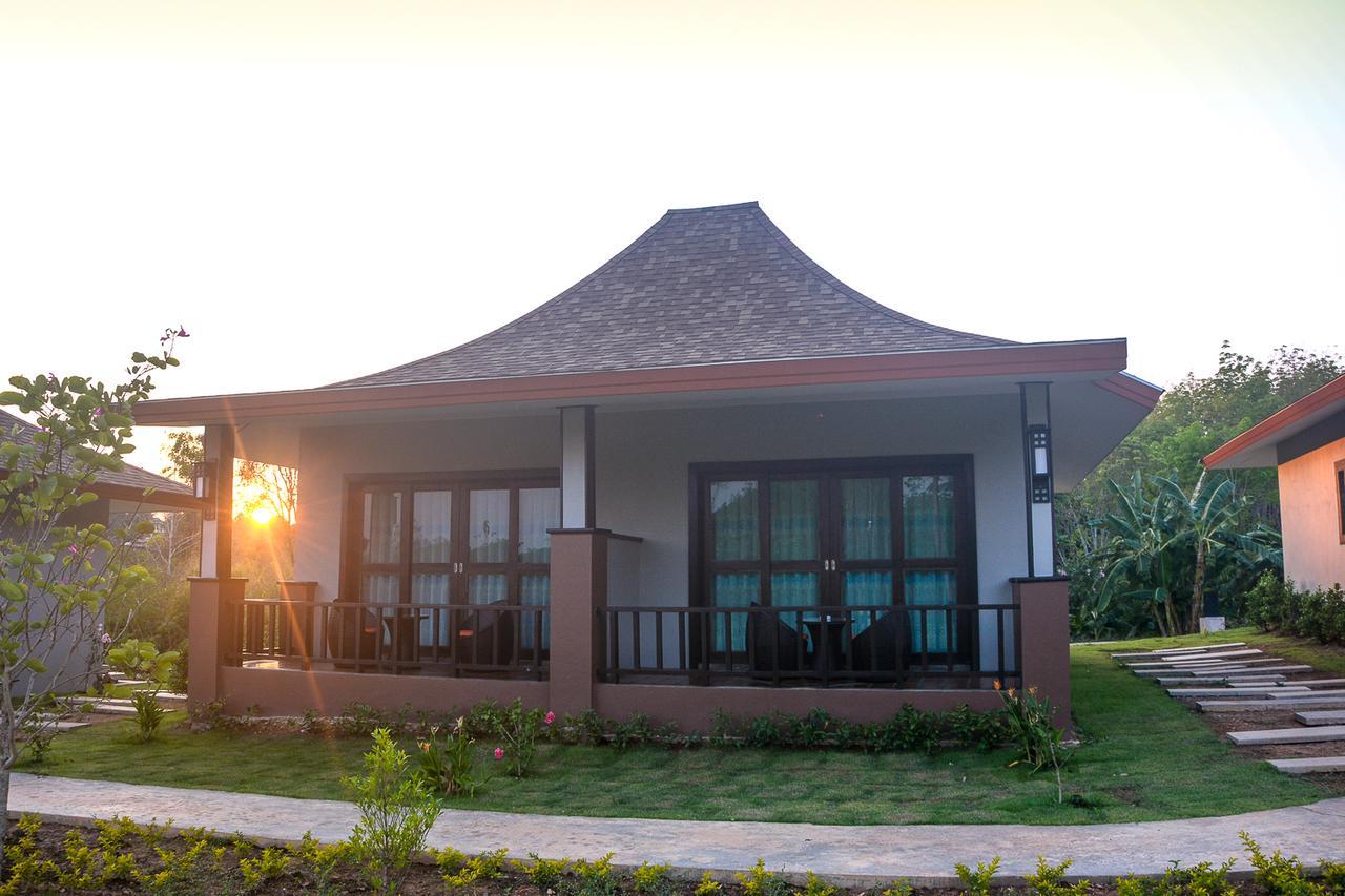 Phu Chom Mork Resort Sangkhla Buri Exterior foto